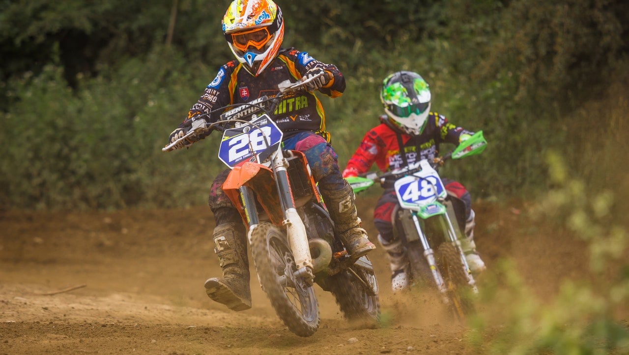 Best Dirt Bikes For 10 Year Olds in 2022